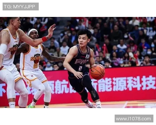 2020年CBA季后赛广东队与深圳队激战回顾与精彩瞬间分析